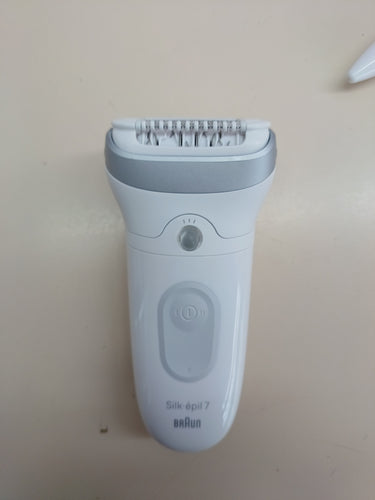 Depiladora eléctrica 7-241 piel suave duradera Braun